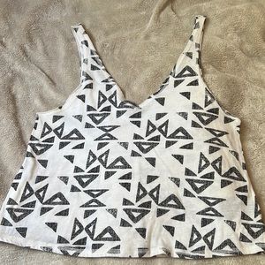 Urban outfitters white flowy tank top with black triangle details!